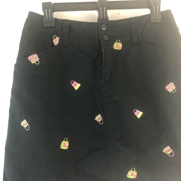 CHADWICKS Black Skort Embroidered Handbags Purses - Picture 6 of 6